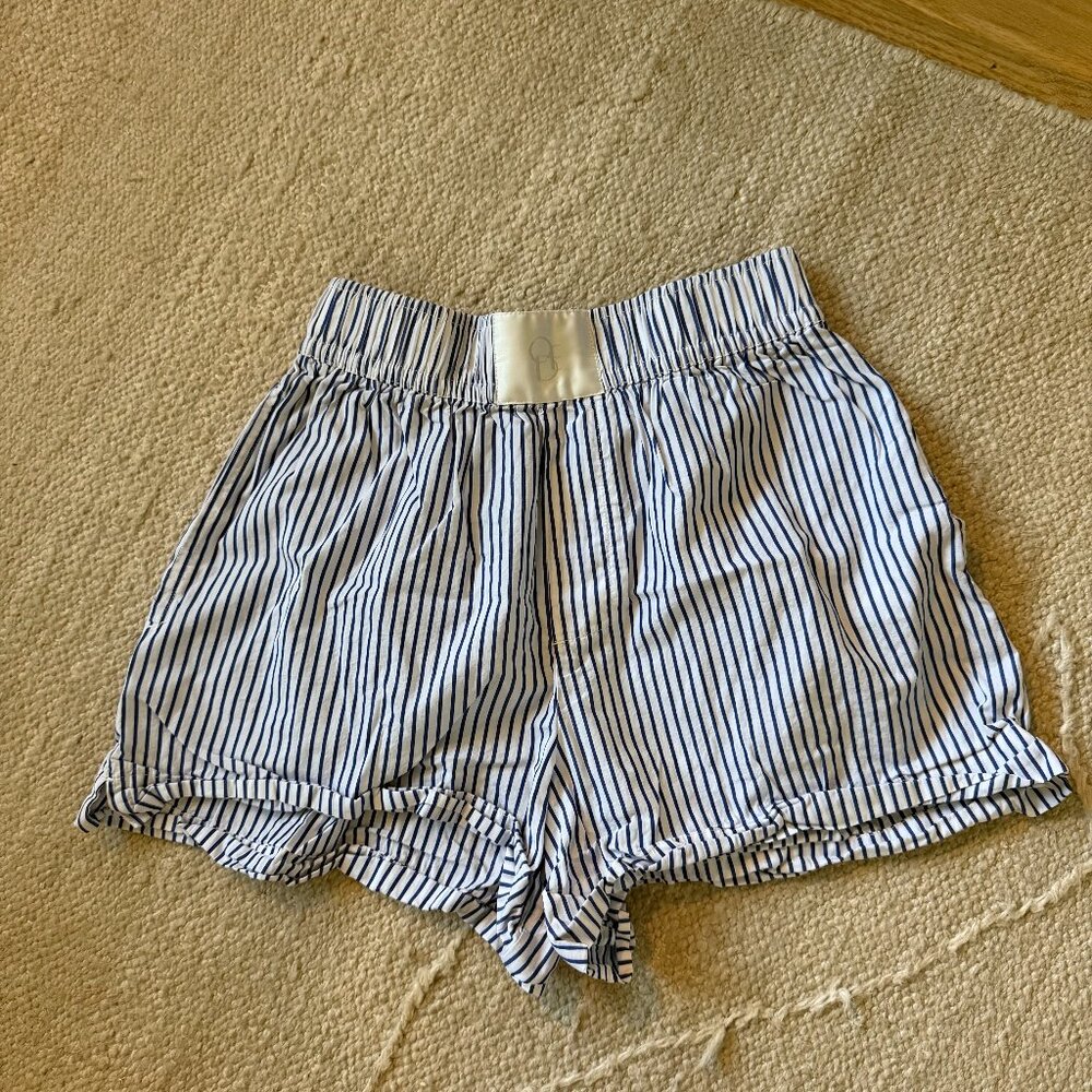ODE Women’s Striped Boxer Shorts Small Blue White